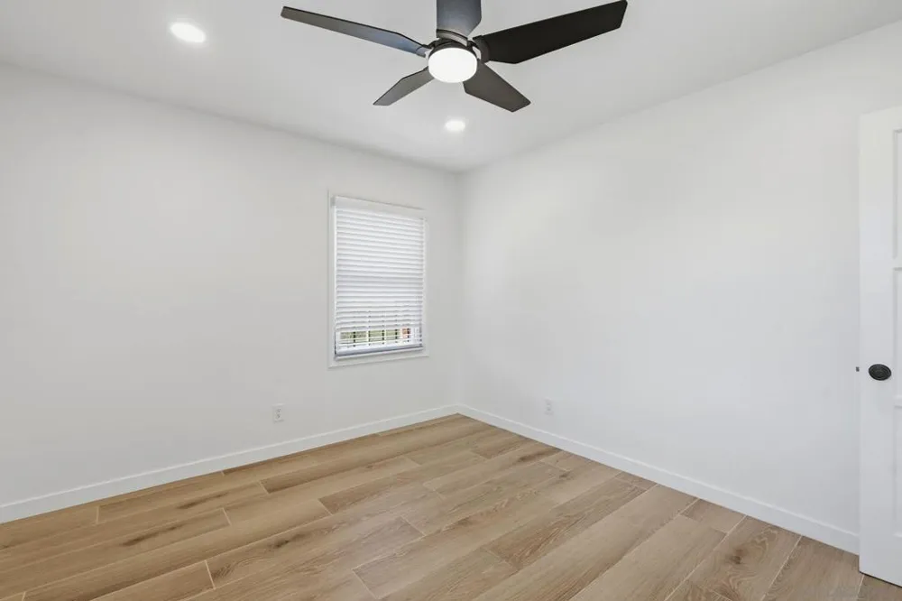 5345 Encina San Diego, CA 92114