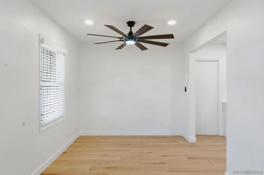 5345 Encina San Diego, CA 92114