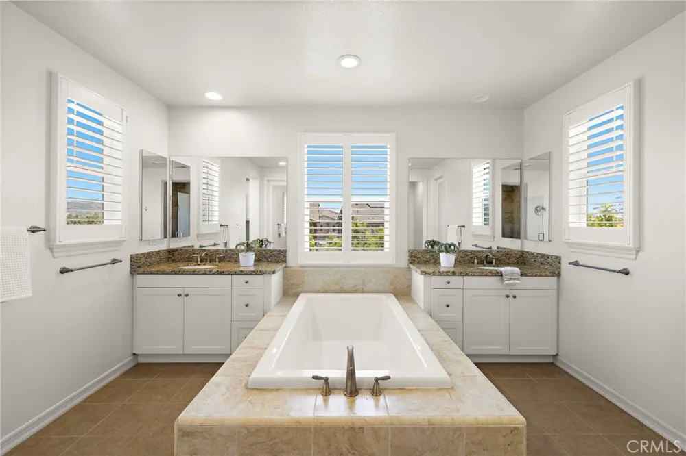 53 Baliza Rancho Mission Viejo, CA 92694