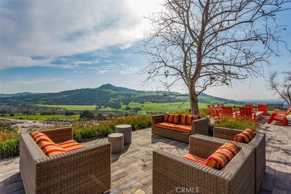 53 Baliza Rancho Mission Viejo, CA 92694