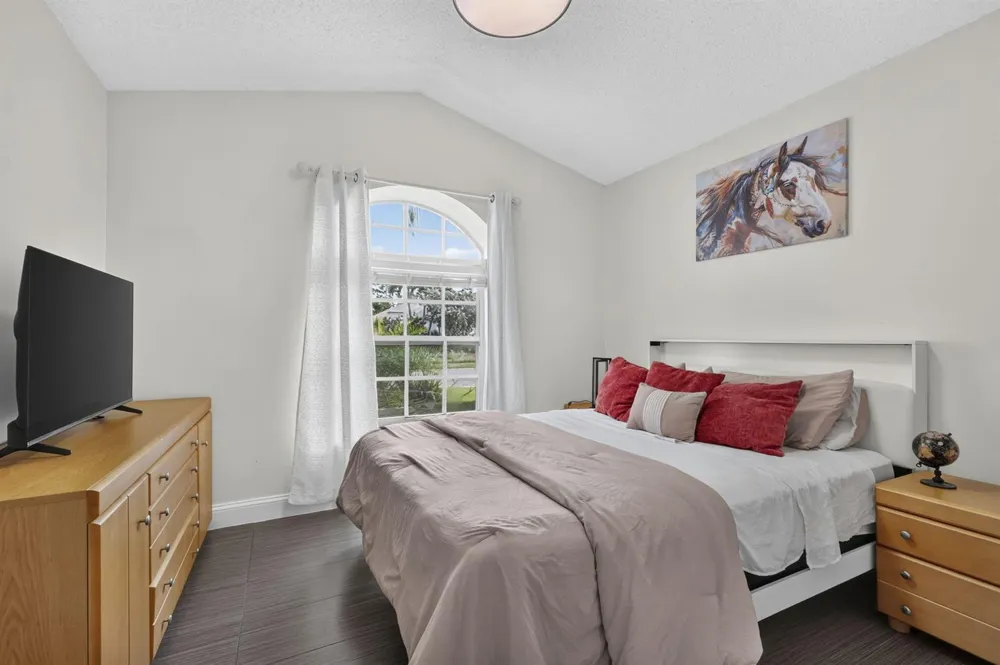 1504 LAKE BREEZE DRIVE Wellington, FL 33414