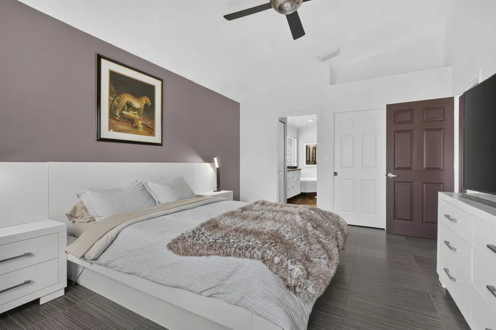 1504 LAKE BREEZE DRIVE Wellington, FL 33414
