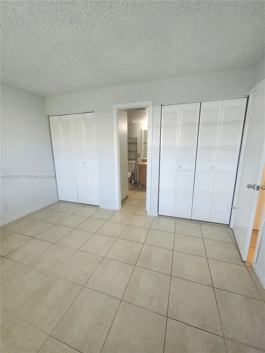 10004 Twin Lakes Dr #36-F Coral Springs, FL 33071