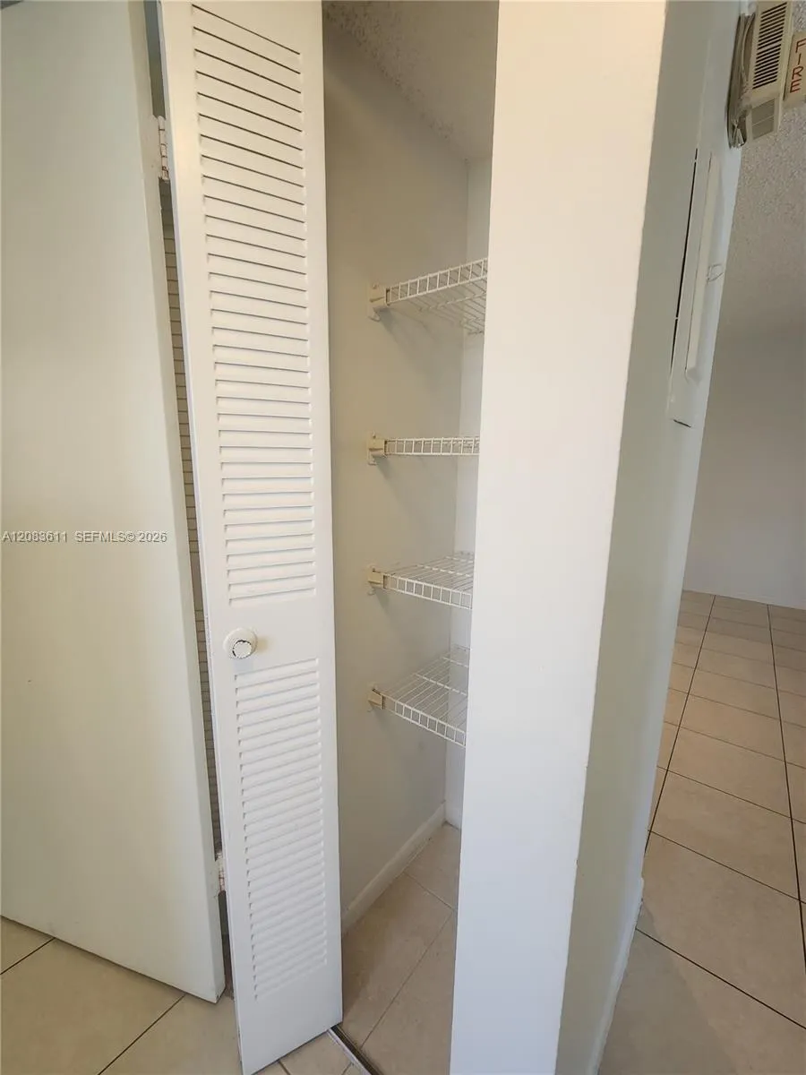 10004 Twin Lakes Dr #36-F Coral Springs, FL 33071