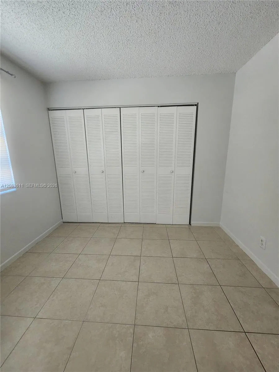 10004 Twin Lakes Dr #36-F Coral Springs, FL 33071