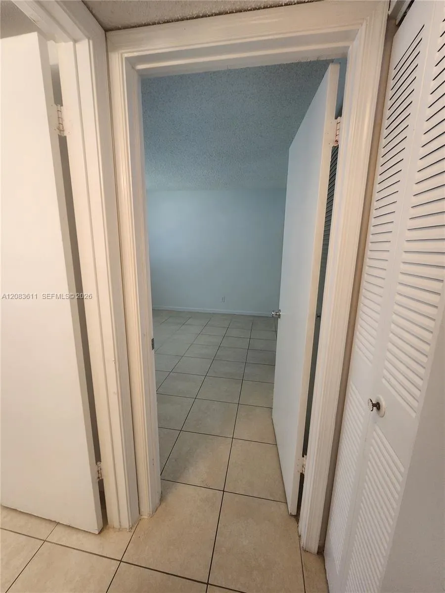 10004 Twin Lakes Dr #36-F Coral Springs, FL 33071