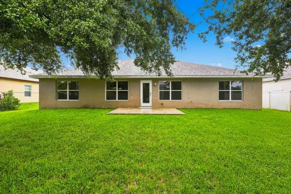 1982 SW DIAMOND STREET Port St. Lucie, FL 34953