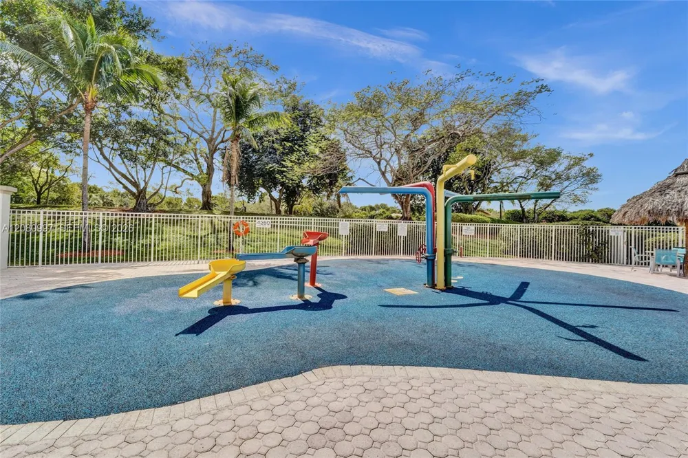 3892 Falcon Ridge Cir Weston, FL 33331