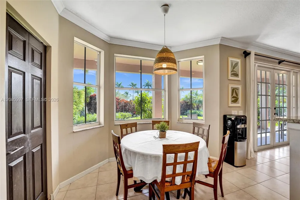 3892 Falcon Ridge Cir Weston, FL 33331