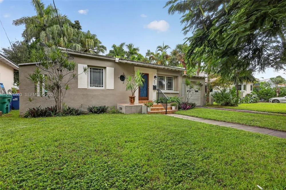 704 NE 88th St Miami, FL 33138