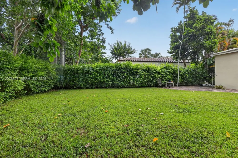 704 NE 88th St Miami, FL 33138