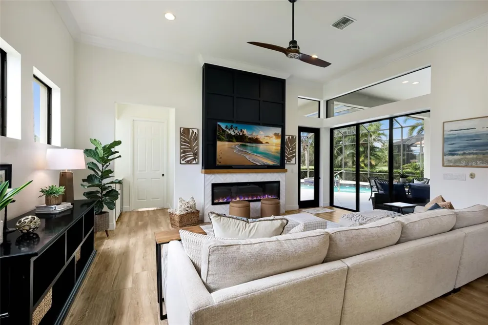 13994 SIENA LOOP Lakewood Ranch, FL 34202