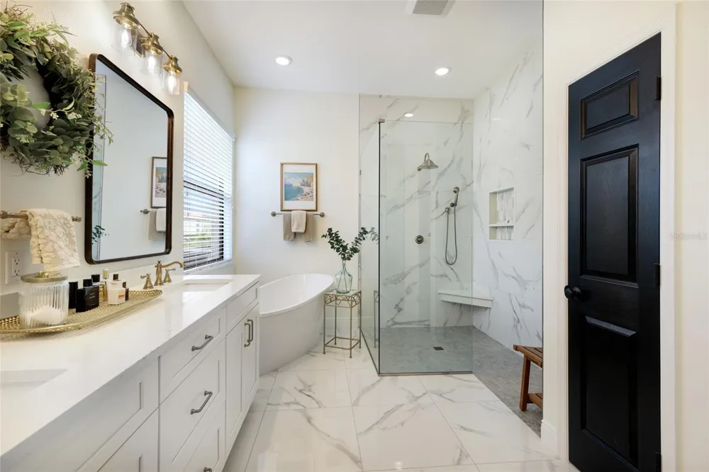 13994 SIENA LOOP Lakewood Ranch, FL 34202