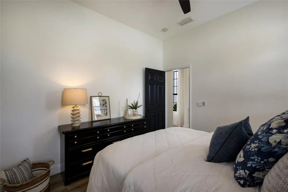 13994 SIENA LOOP Lakewood Ranch, FL 34202
