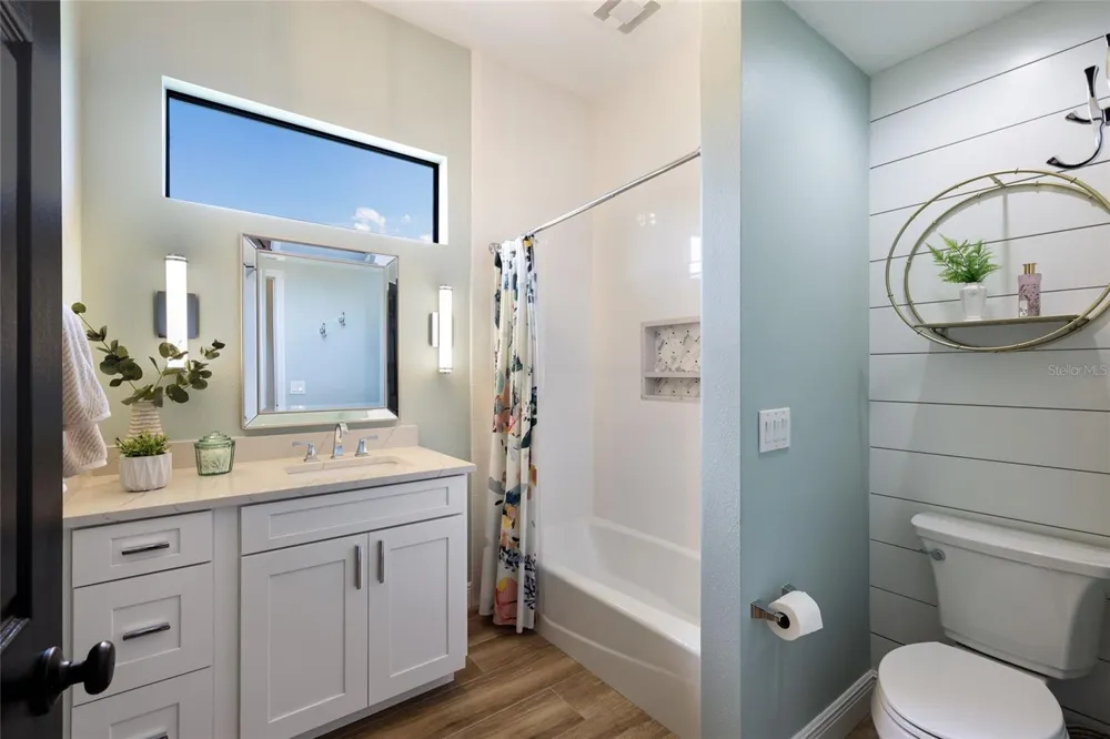 13994 SIENA LOOP Lakewood Ranch, FL 34202