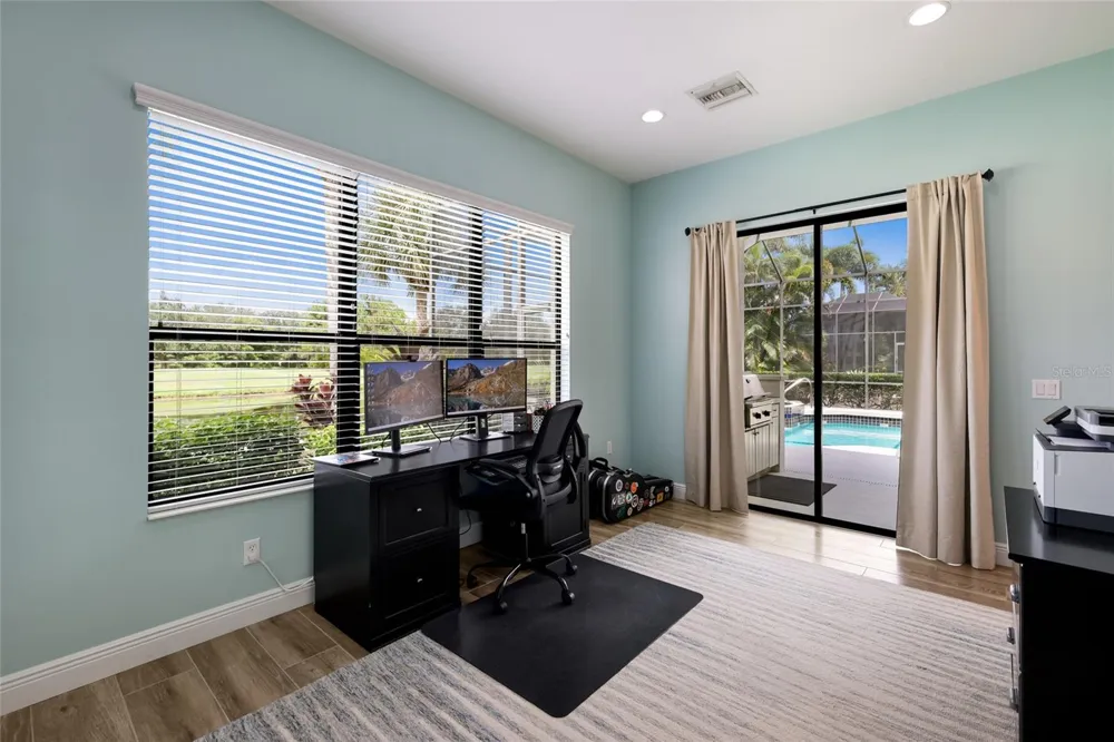 13994 SIENA LOOP Lakewood Ranch, FL 34202