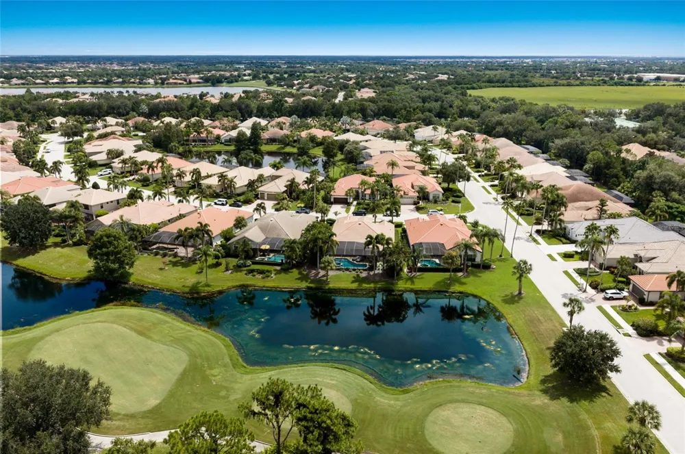 13994 SIENA LOOP Lakewood Ranch, FL 34202