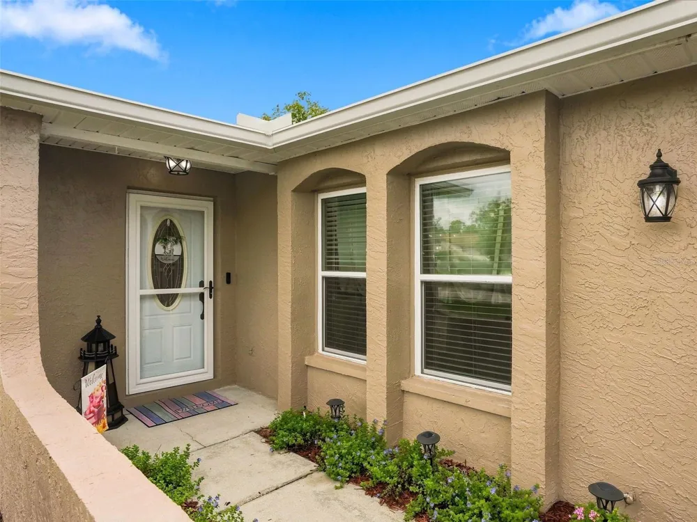 9122 DUPONT AVENUE Spring Hill, FL 34608