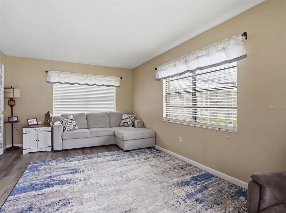 9122 DUPONT AVENUE Spring Hill, FL 34608