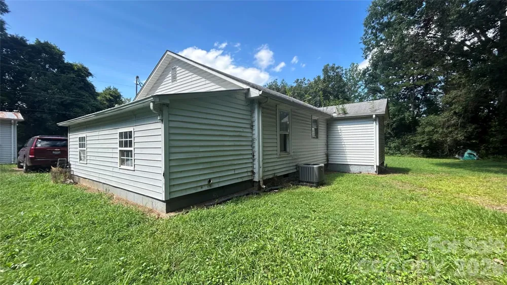 1105 Davis Street Salisbury, NC 28146