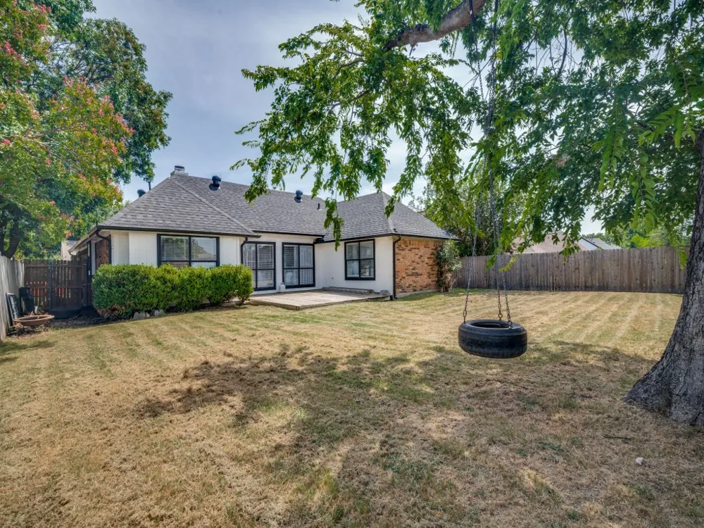 8421 Liberty Lane Rowlett, TX 75089