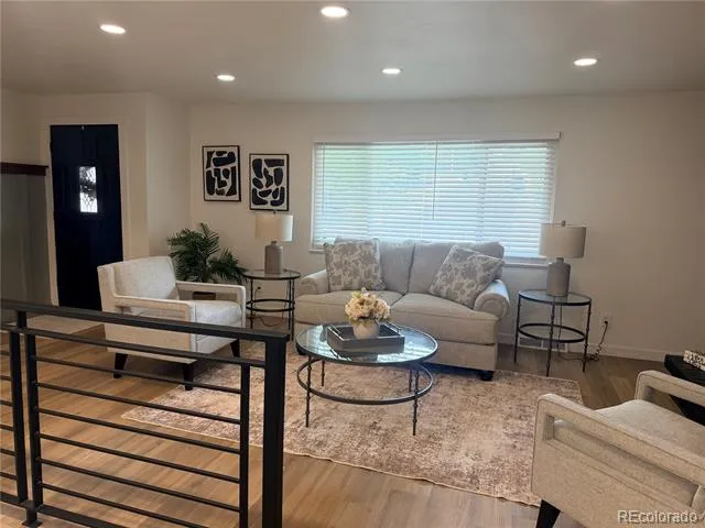832 S Beech Street Lakewood, CO 80228