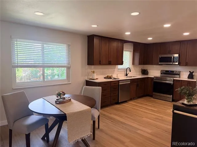 832 S Beech Street Lakewood, CO 80228