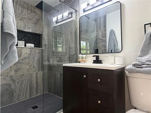 832 S Beech Street Lakewood, CO 80228