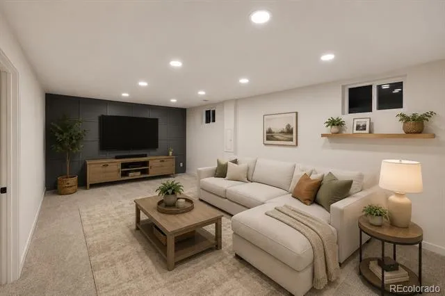832 S Beech Street Lakewood, CO 80228