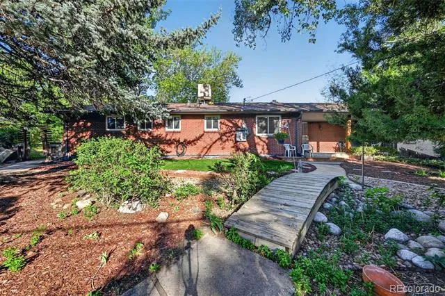 832 S Beech Street Lakewood, CO 80228