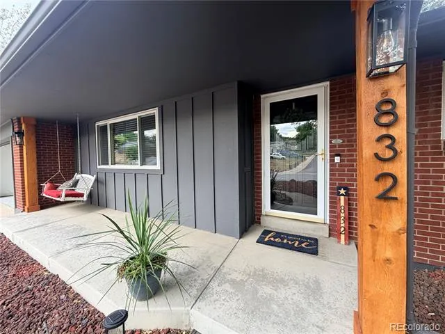 832 S Beech Street Lakewood, CO 80228