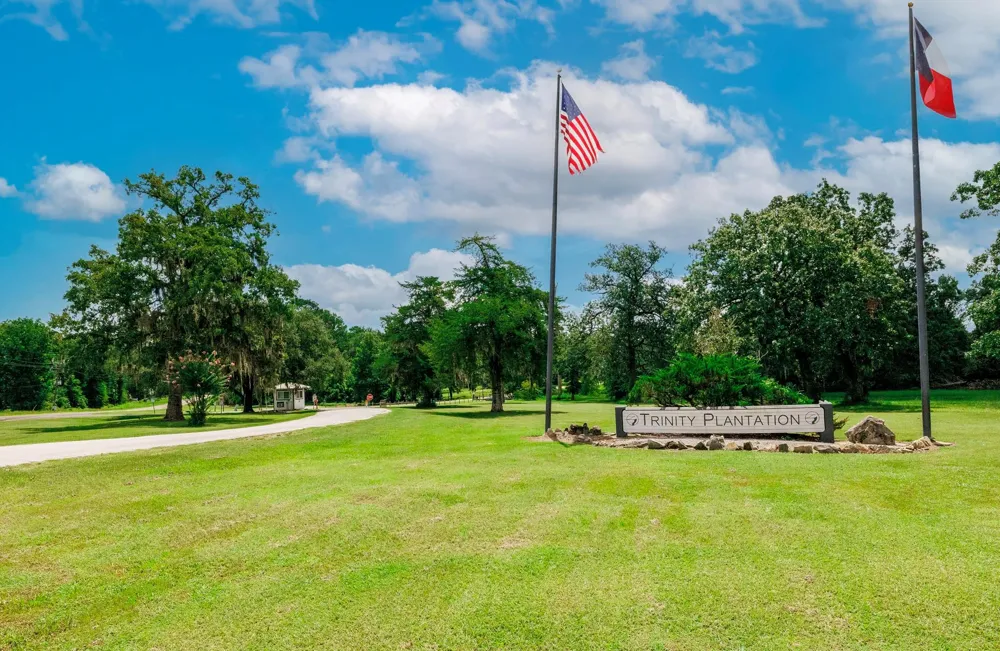 414 Peach Point Lane Trinity, TX 75862