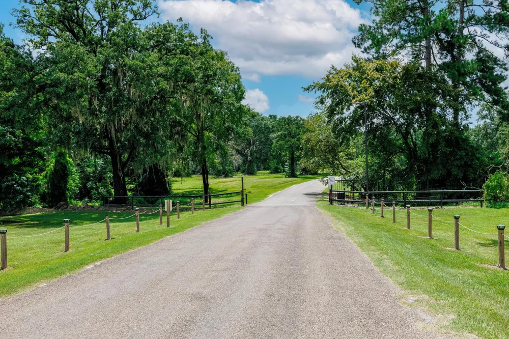 414 Peach Point Lane Trinity, TX 75862