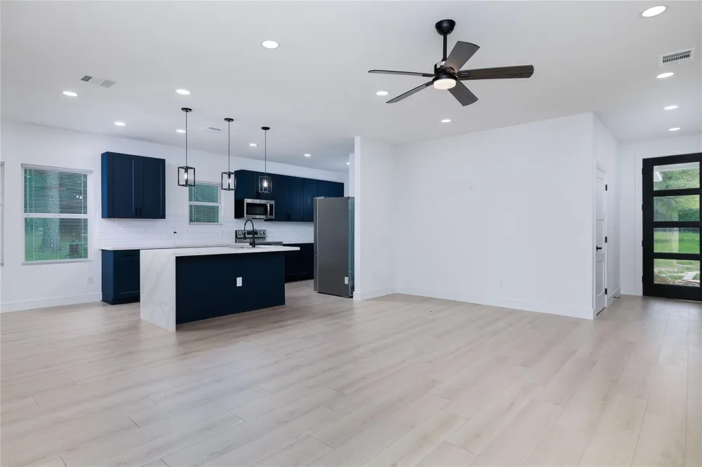 414 Peach Point Lane Trinity, TX 75862