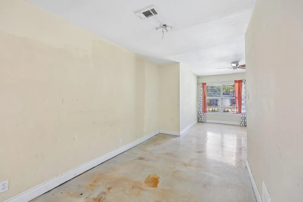 3455 W Boyce Avenue Fort Worth, TX 76133