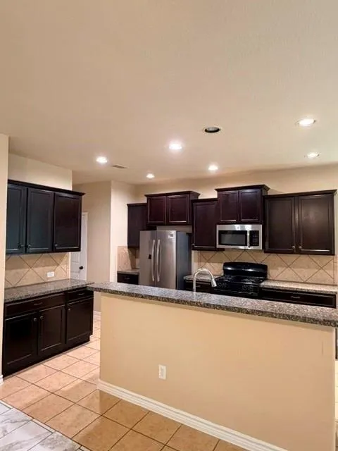9 Supiro Court Manvel, TX 77578