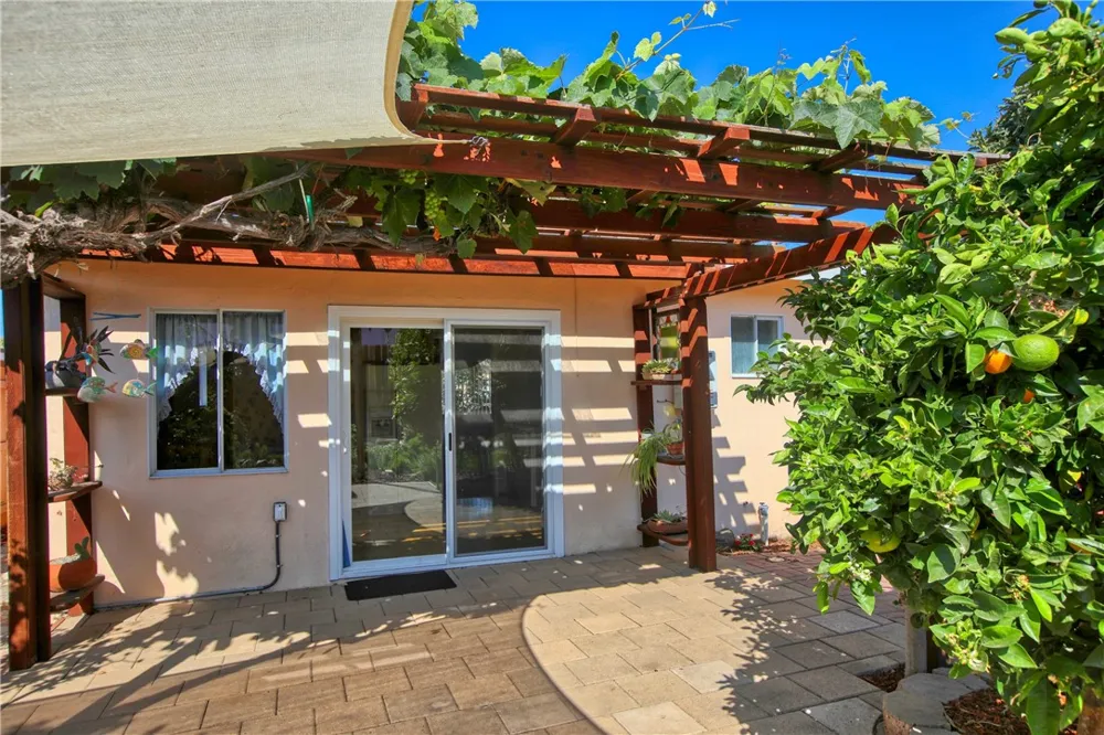 1327 17th Oceano, CA 93445