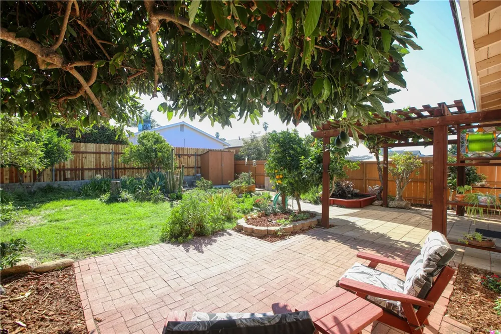 1327 17th Oceano, CA 93445