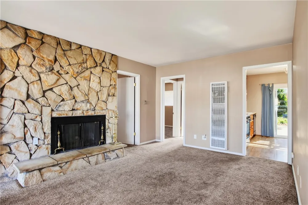 1327 17th Oceano, CA 93445