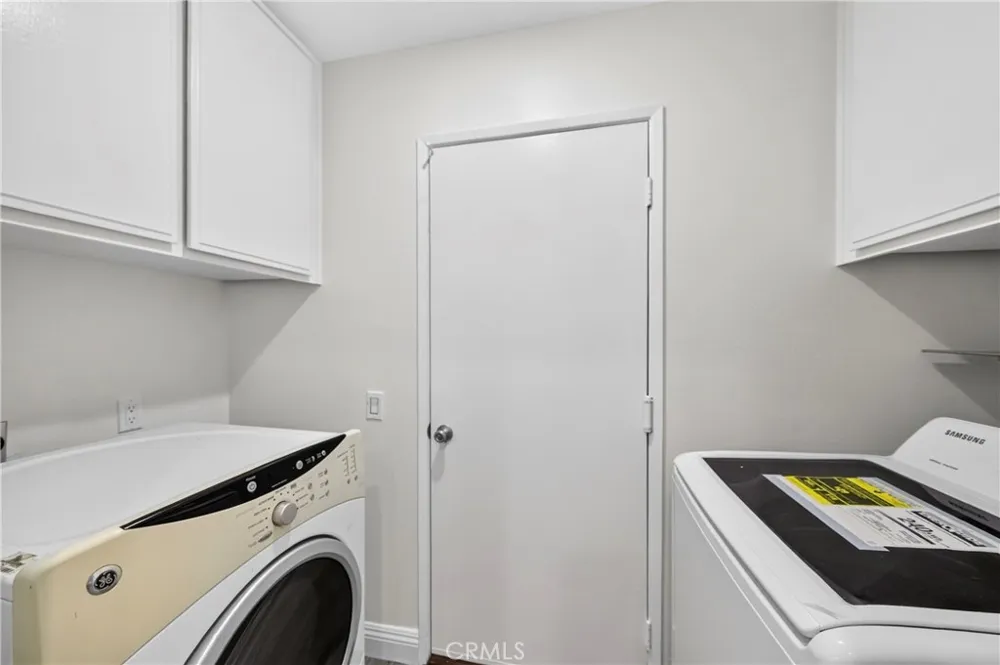 404 Continental Ct Newbury Park, CA 91320