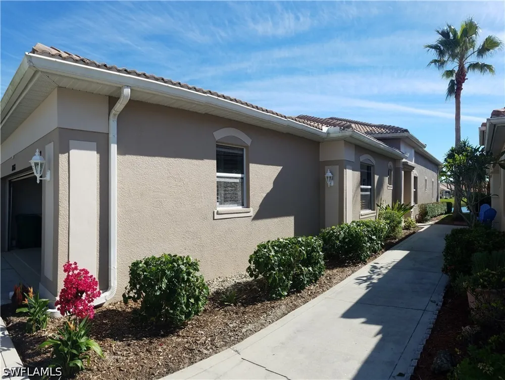 Sanctuary Circle #2 Naples, FL 34104