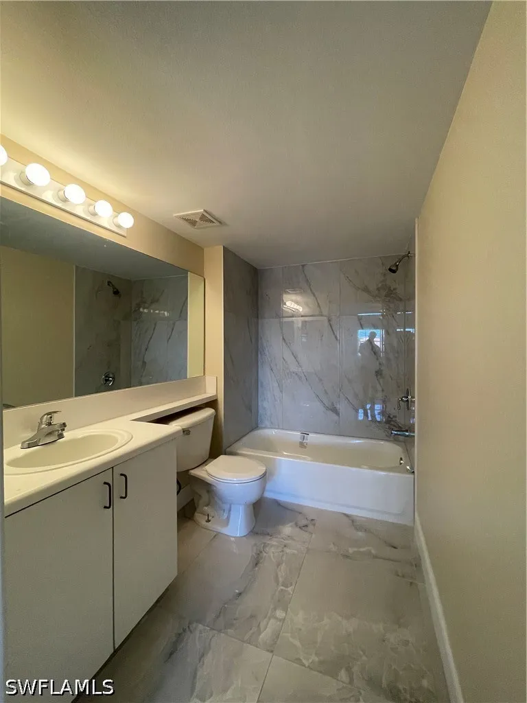 Wildwood Lakes Boulevard #306 Naples, FL 34104