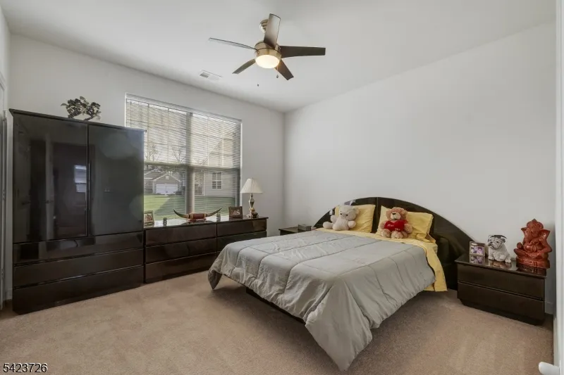 90 Schindler Ct Franklin, NJ 08873