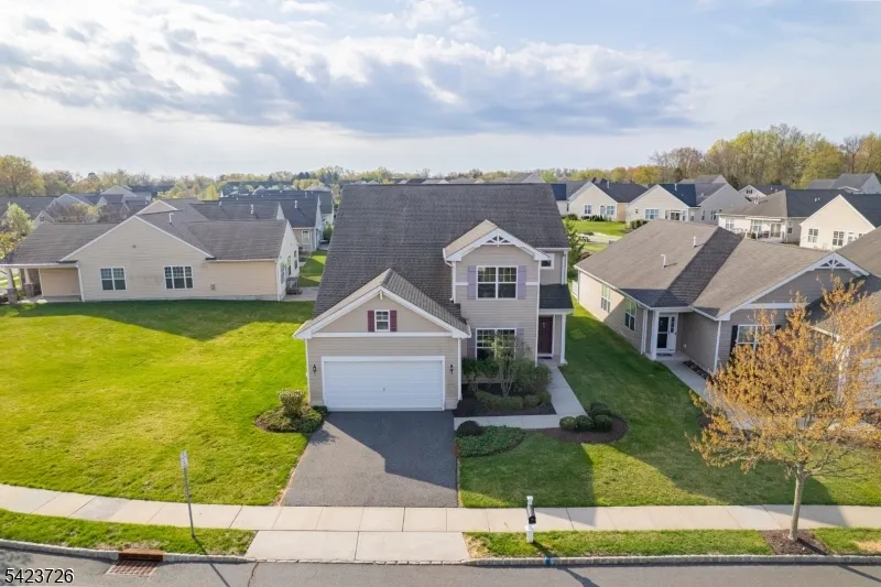 90 Schindler Ct Franklin, NJ 08873