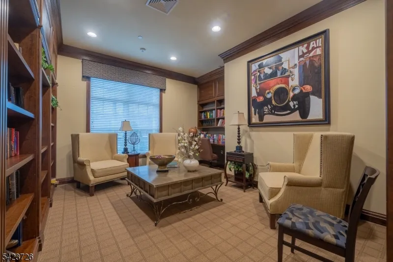 90 Schindler Ct Franklin, NJ 08873