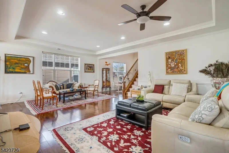 90 Schindler Ct Franklin, NJ 08873