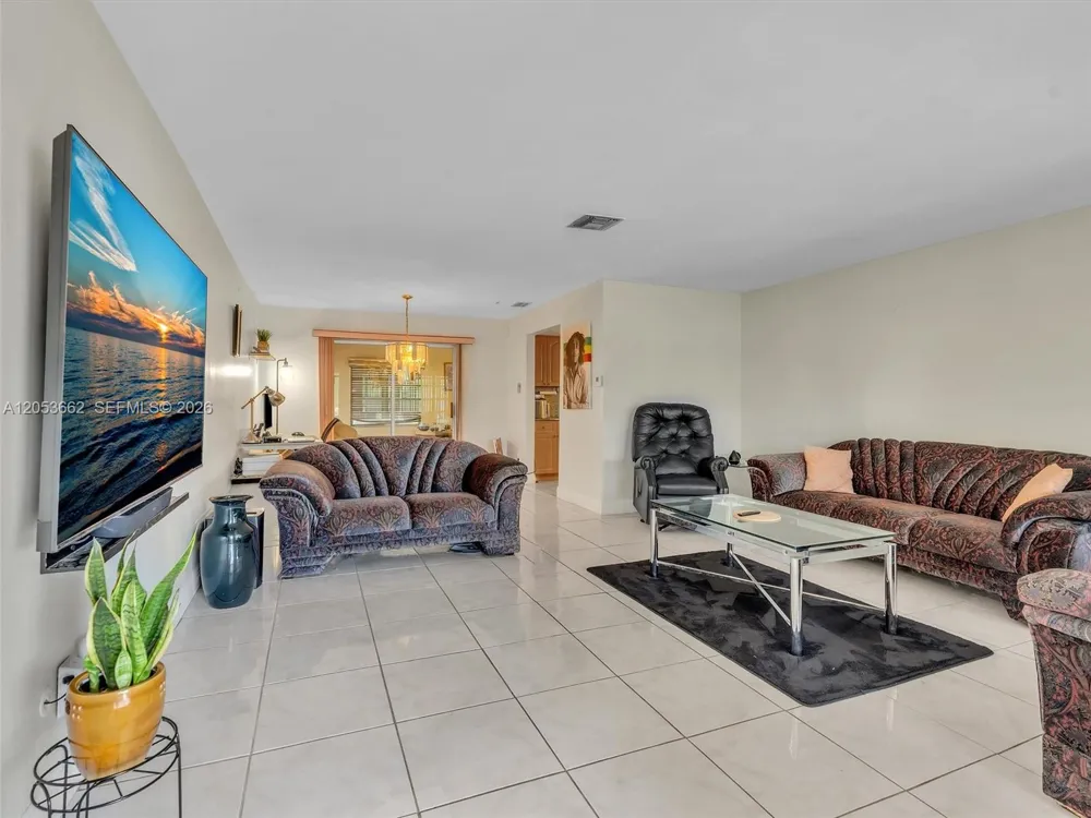 2671 NW 44th Terrace Lauderhill, FL 33313