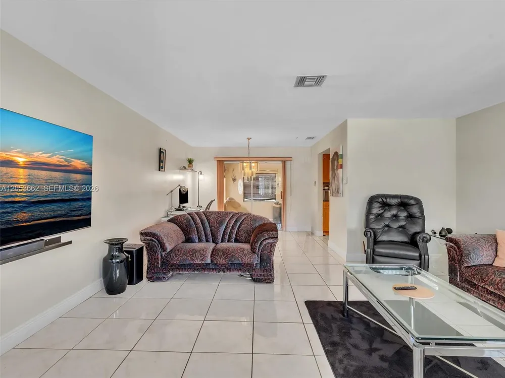 2671 NW 44th Terrace Lauderhill, FL 33313