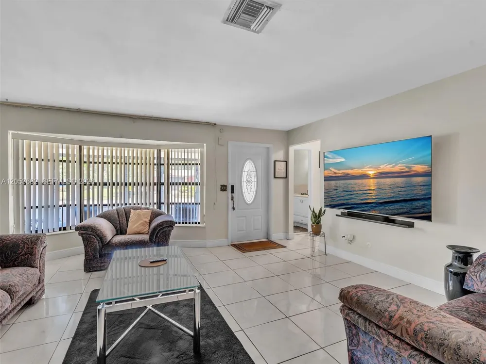 2671 NW 44th Terrace Lauderhill, FL 33313
