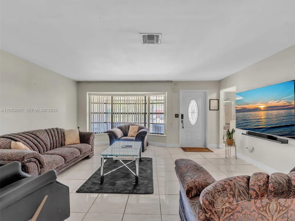 2671 NW 44th Terrace Lauderhill, FL 33313